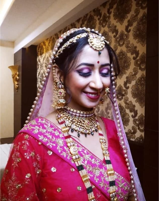 Book Blending Tales By Surbhi For Bridal Makeup In Ahmedabad